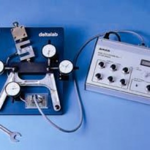 Appareil d'étude du comportement d'une pièce 3d sollicitée sous charge statique